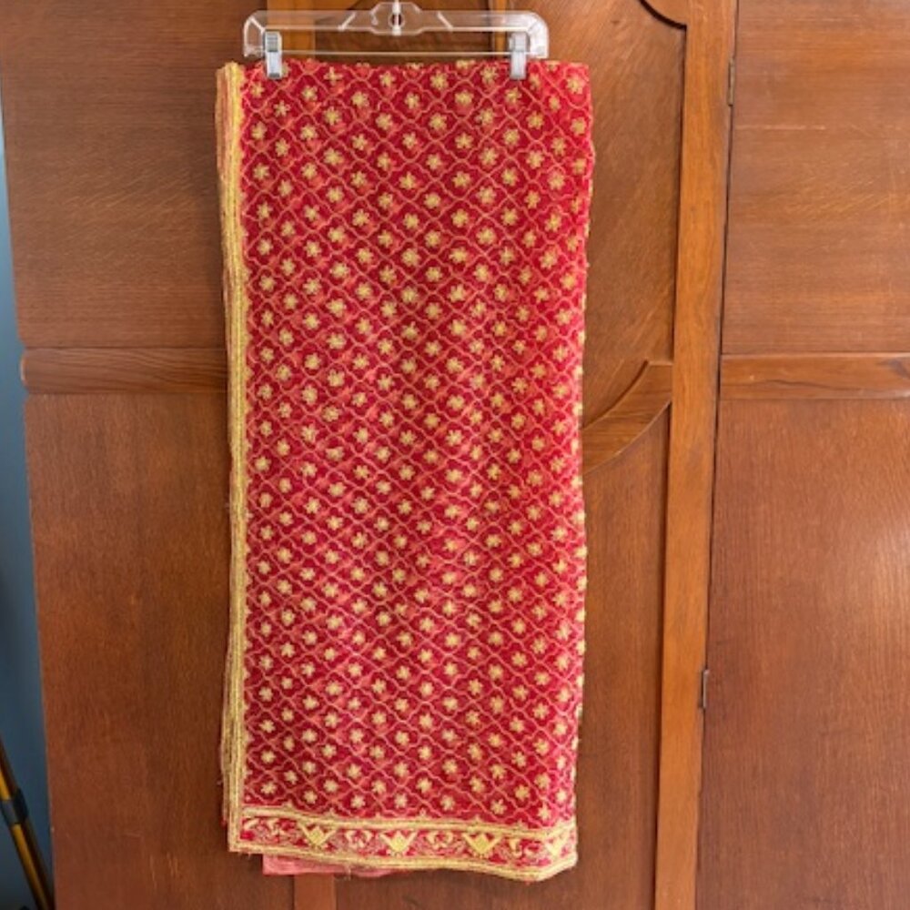 Fuchsia and gold Sari, vintage
